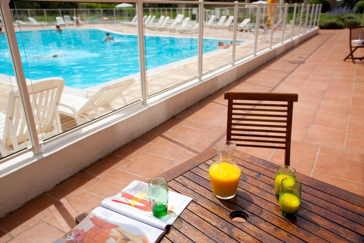 Pierre & Vacances La Residence Du Golf Deauville Esterno foto